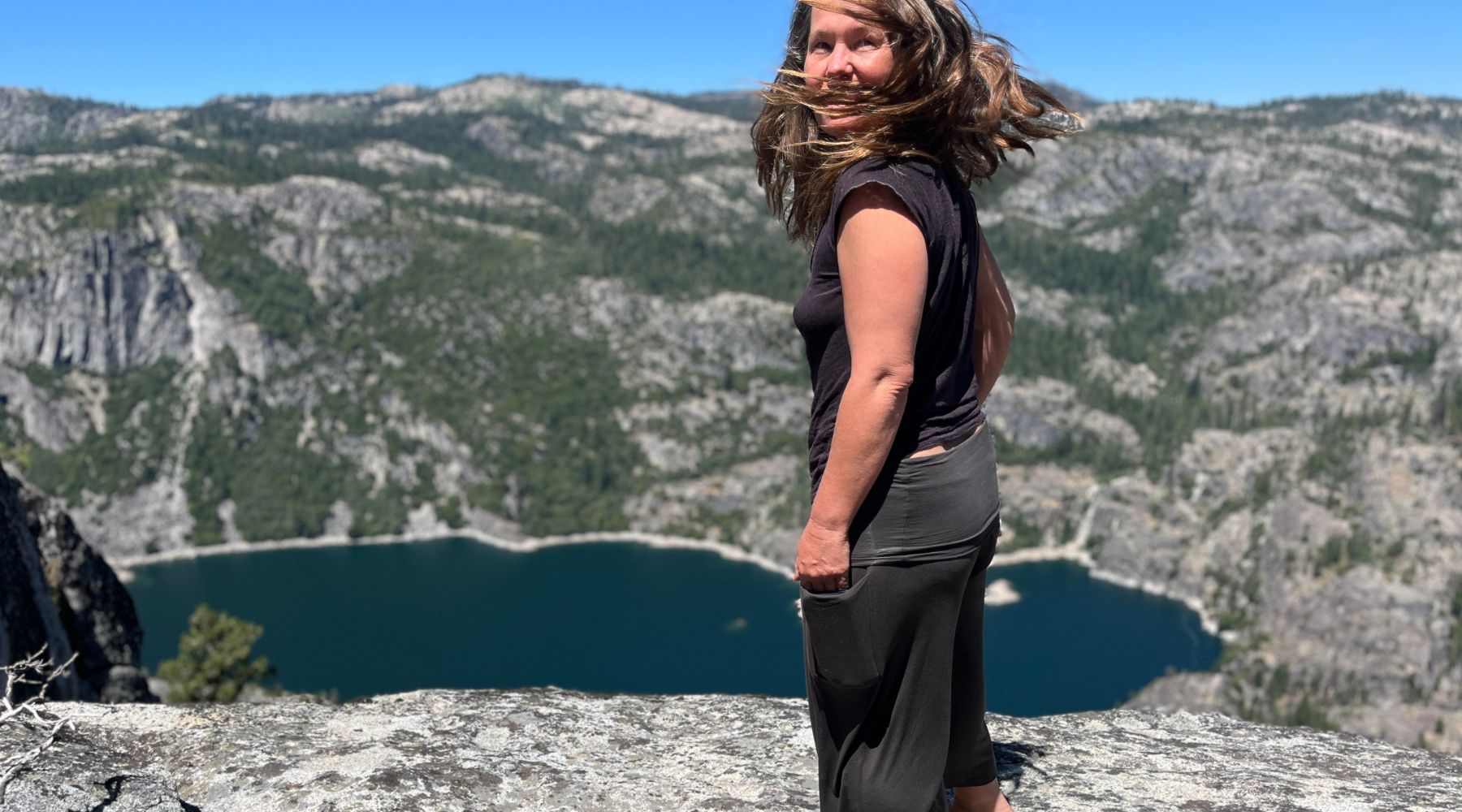 Pants with a Fly that Works for Women – Chickfly
